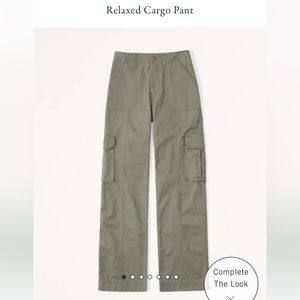 Abercrombie relaxed cargo pant 26